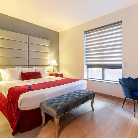 Hotel St. James